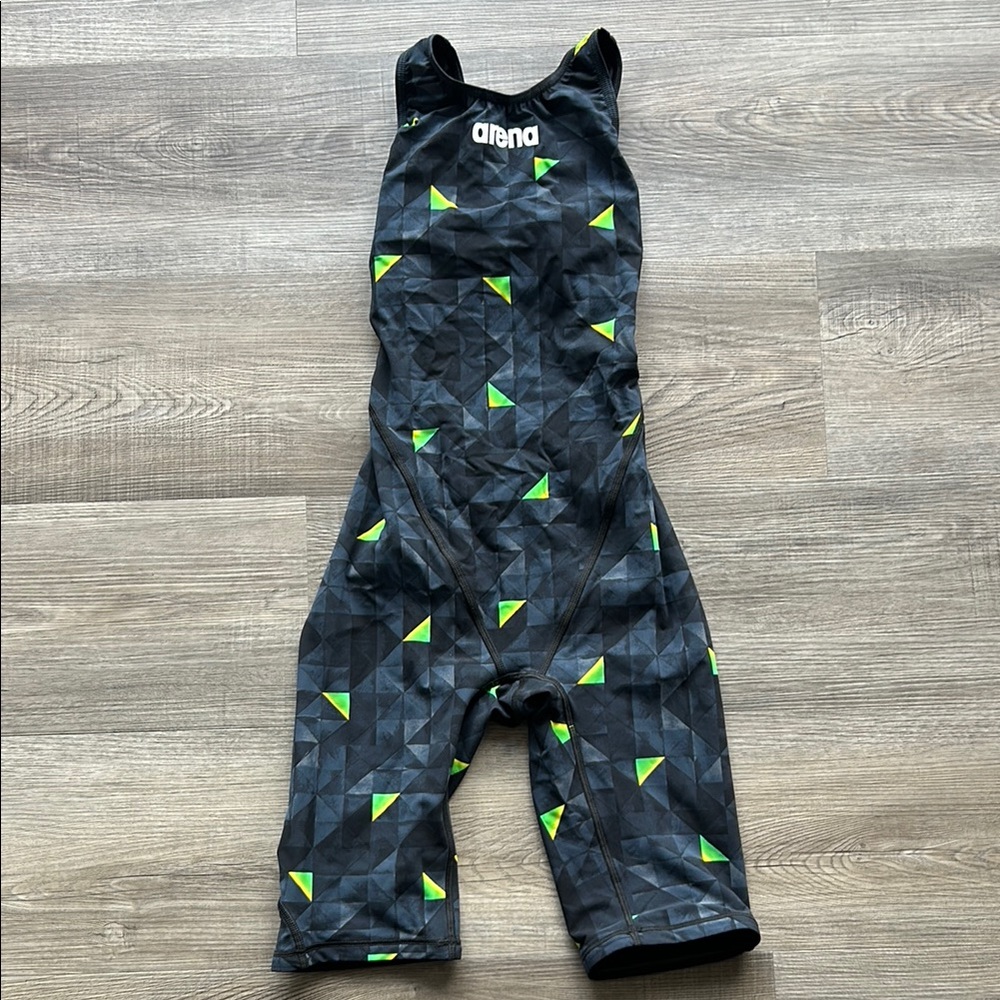 Arena Powerskin 2.0 Tech Suit-12U, size 26!
